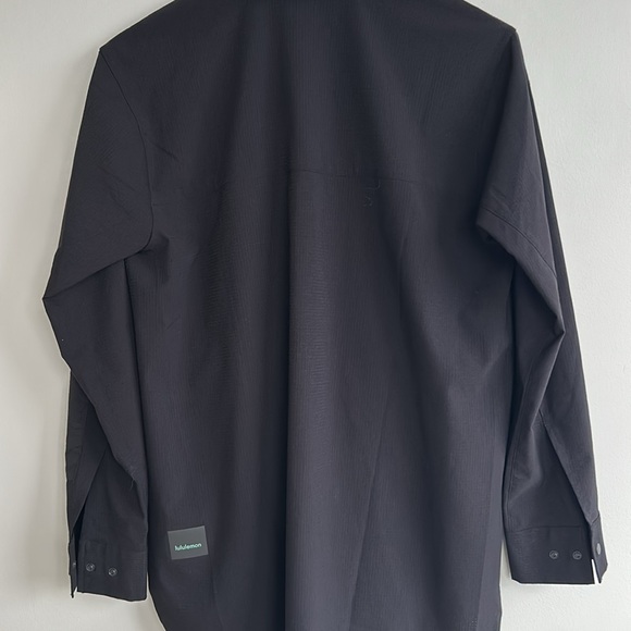 WovenAir Hiking Overshirt In Black - Picture 11 of 13